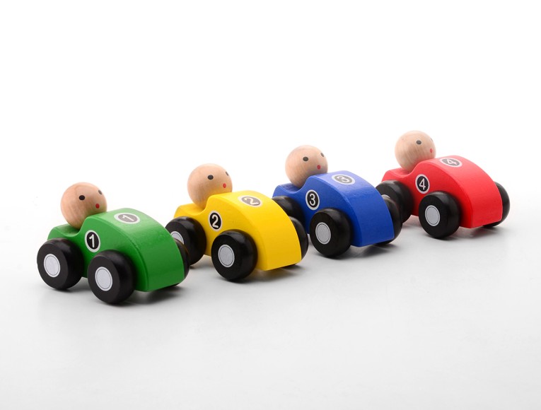 Wooden cars 4 assorted in display